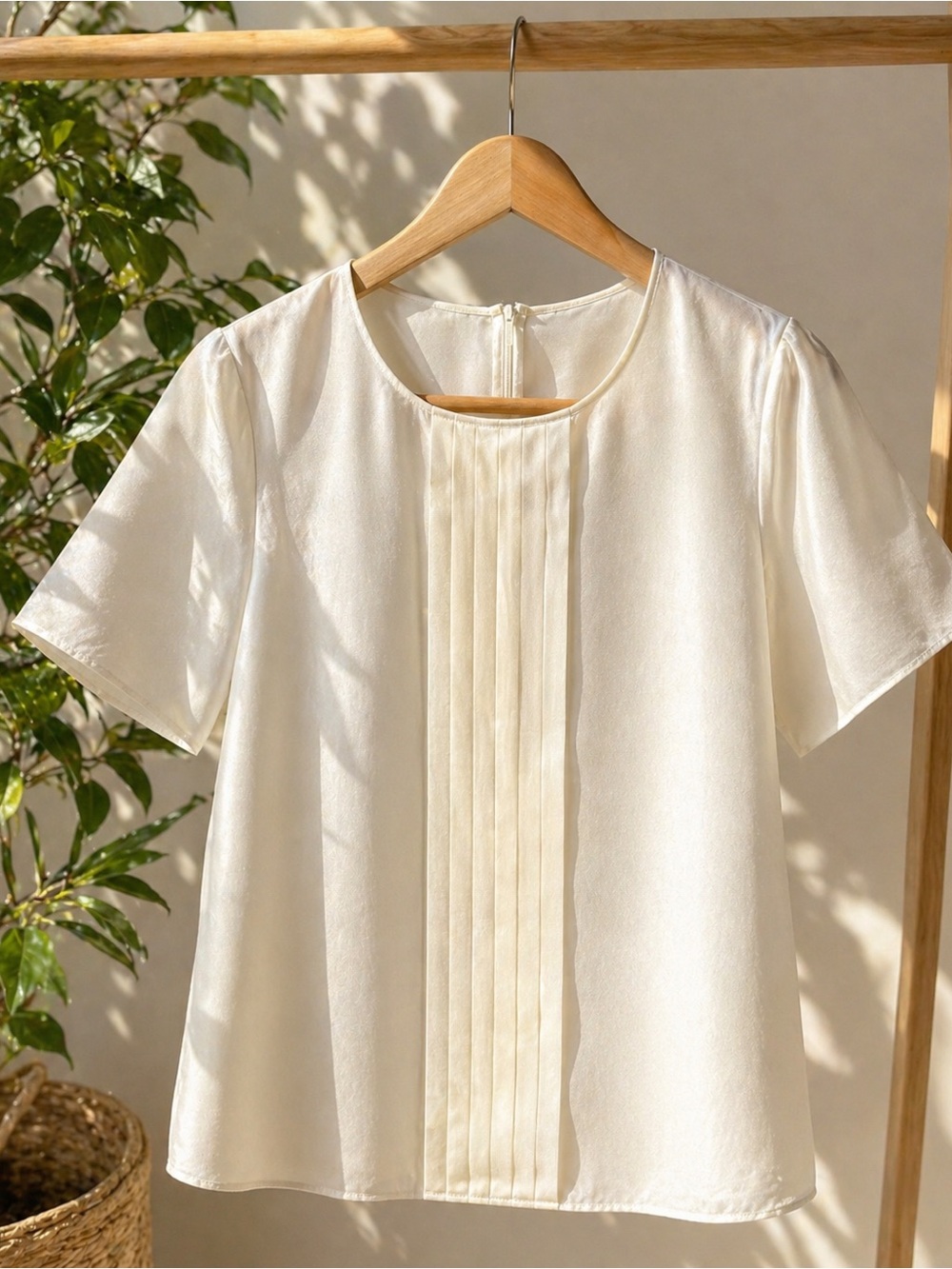 St John Silk Pleated Blouse Ivory Tonal Panel Short Sleeve Top 6